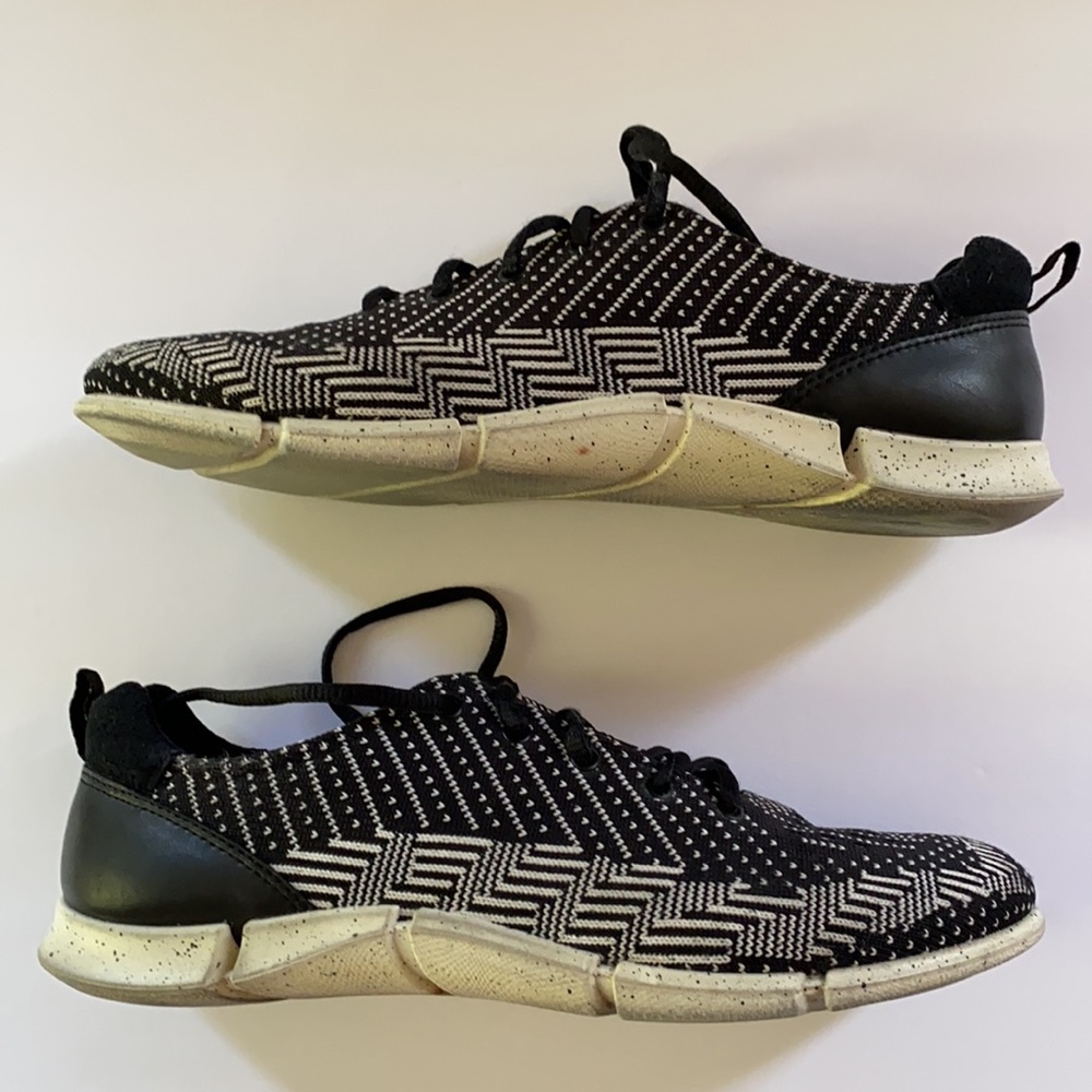 ECCO | Knit/ Leather Hybrid Sneaker